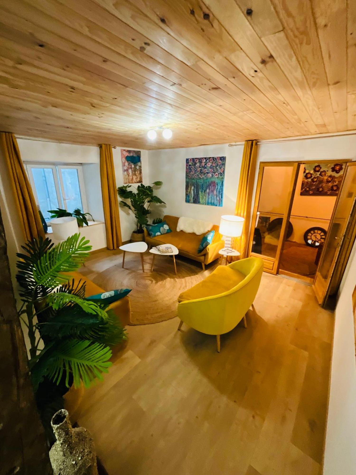 Hote Labyrinthe Sur La Place Chambres D, Hotes , Calme ,Netflix Mirepoix  Dış mekan fotoğraf