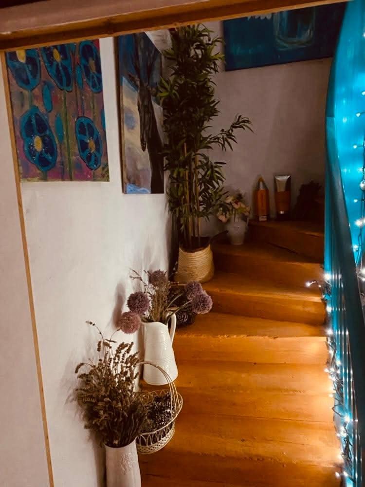Hote Labyrinthe Sur La Place Chambres D, Hotes , Calme ,Netflix Mirepoix  Dış mekan fotoğraf